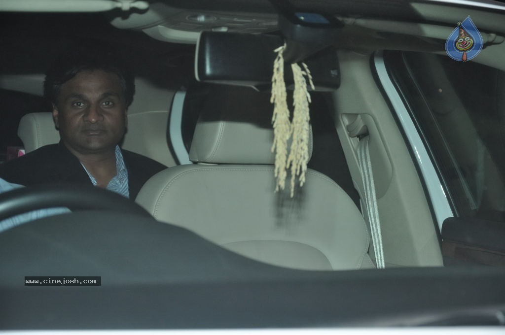 Top Bolly n Cricket Stars at Sachin Tendulkar Party - 92 / 152 photos