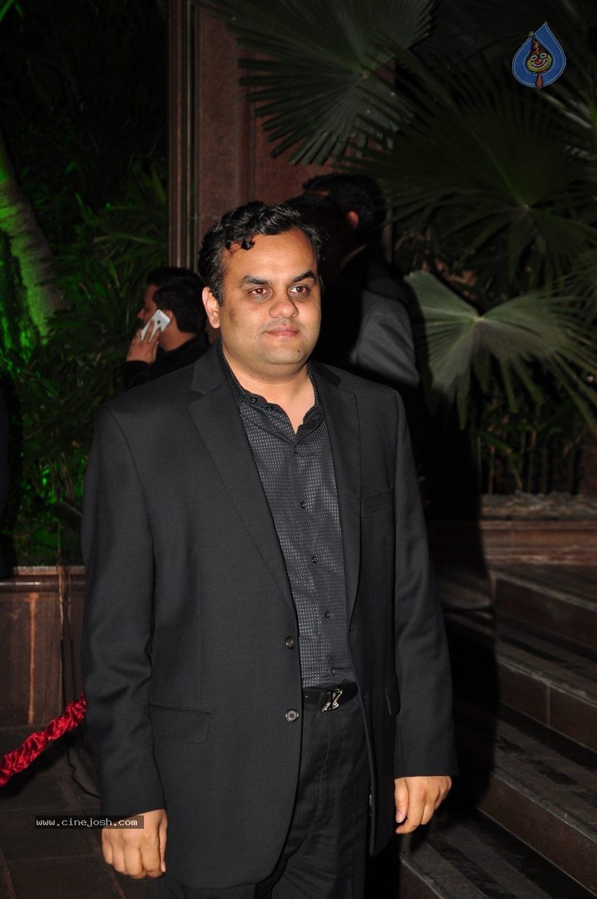 Top Celebs at Arpita Khan Wedding Reception 01 - 48 / 207 photos