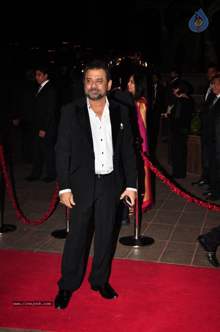 Top Celebs at Arpita Khan Wedding Reception 01 - 55 / 207 photos