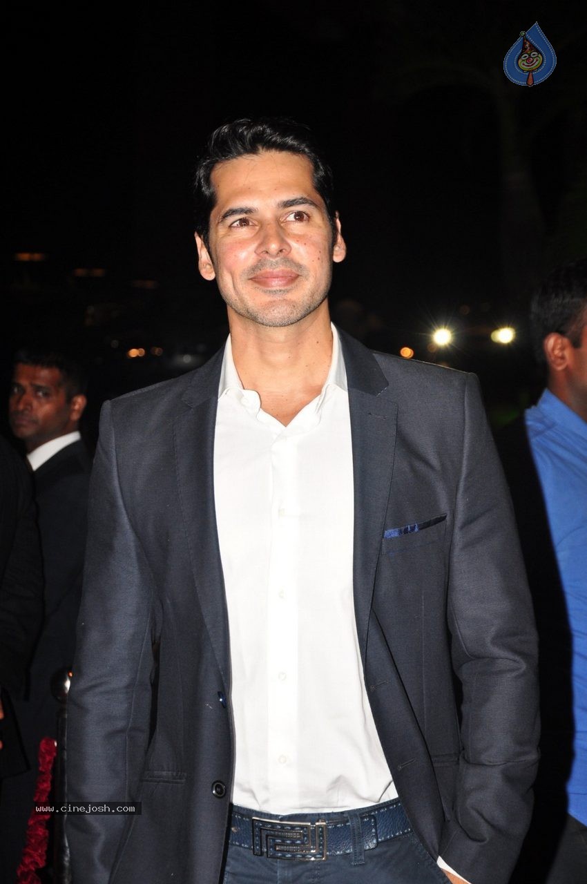 Top Celebs at Arpita Khan Wedding Reception 01 - 64 / 207 photos