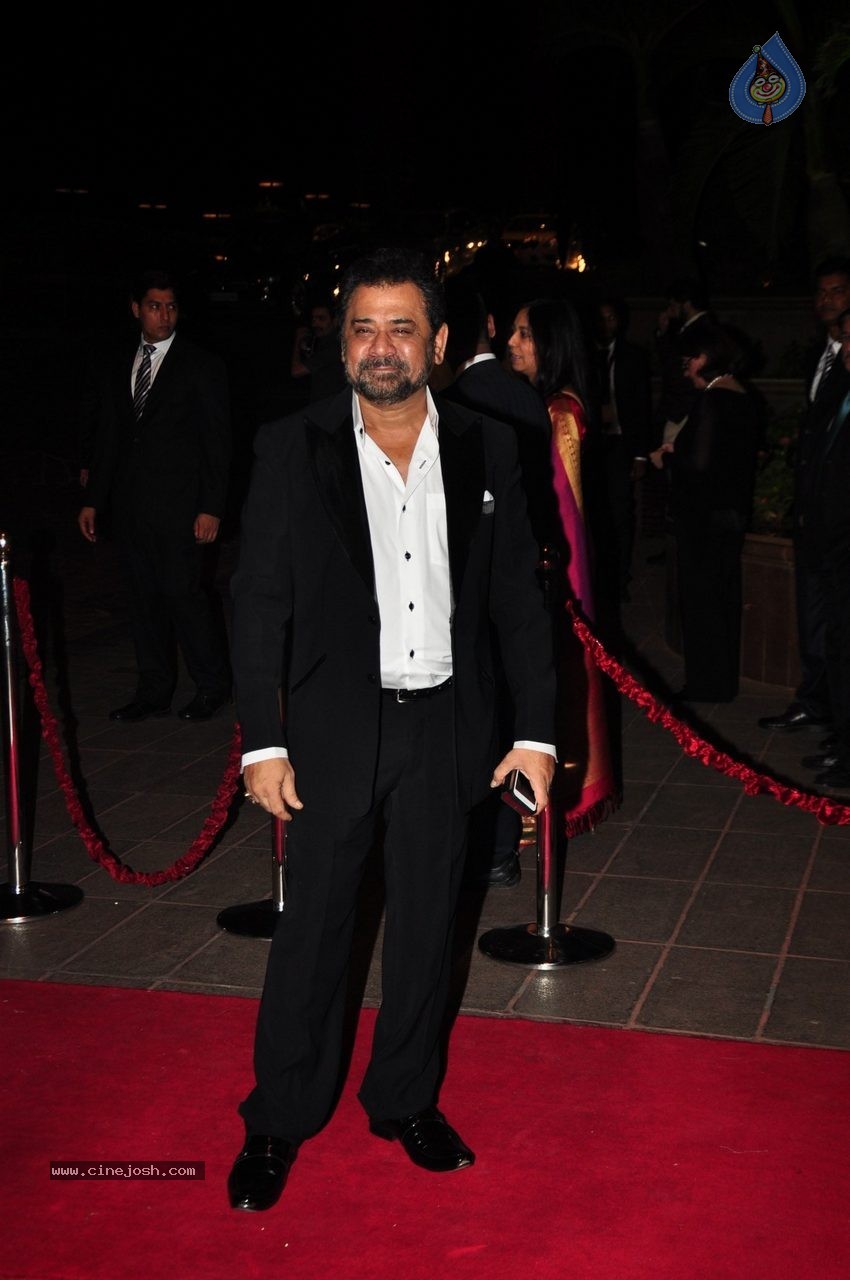 Top Celebs at Arpita Khan Wedding Reception 01 - 93 / 207 photos