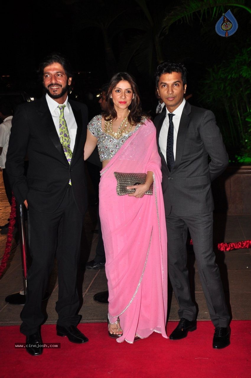 Top Celebs at Arpita Khan Wedding Reception 01 - 105 / 207 photos