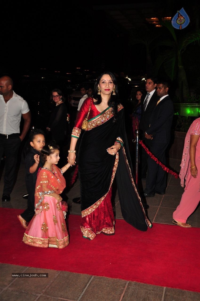 Top Celebs at Arpita Khan Wedding Reception 01 - 109 / 207 photos