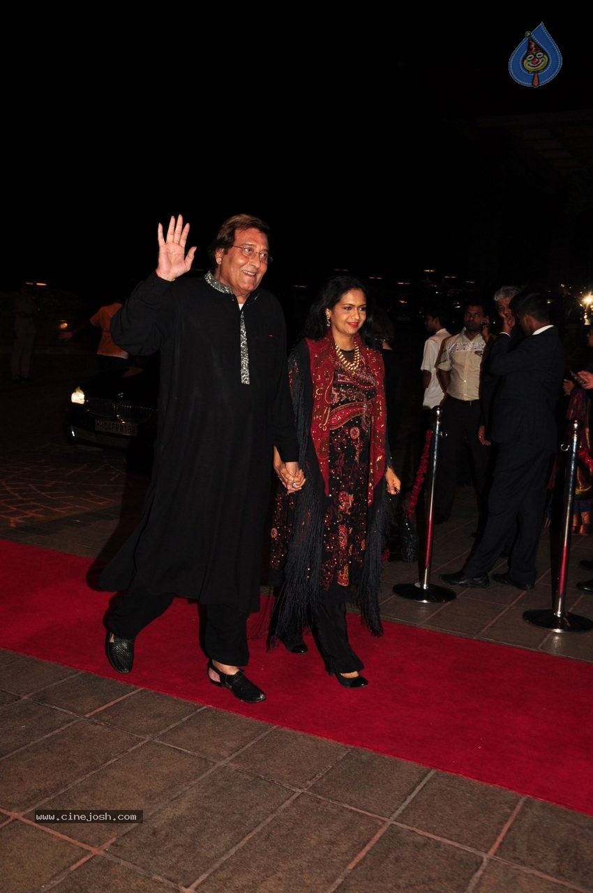 Top Celebs at Arpita Khan Wedding Reception 01 - 110 / 207 photos