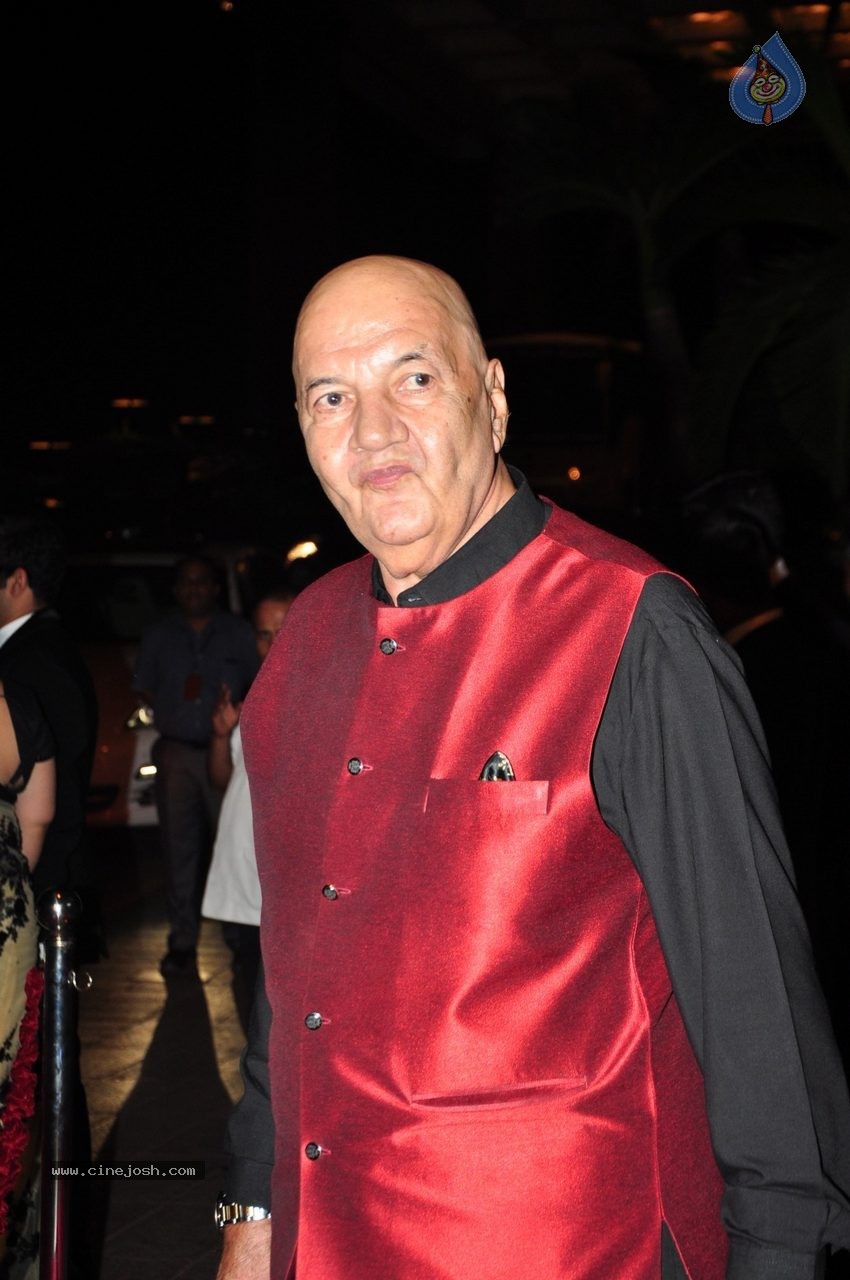 Top Celebs at Arpita Khan Wedding Reception 01 - 112 / 207 photos