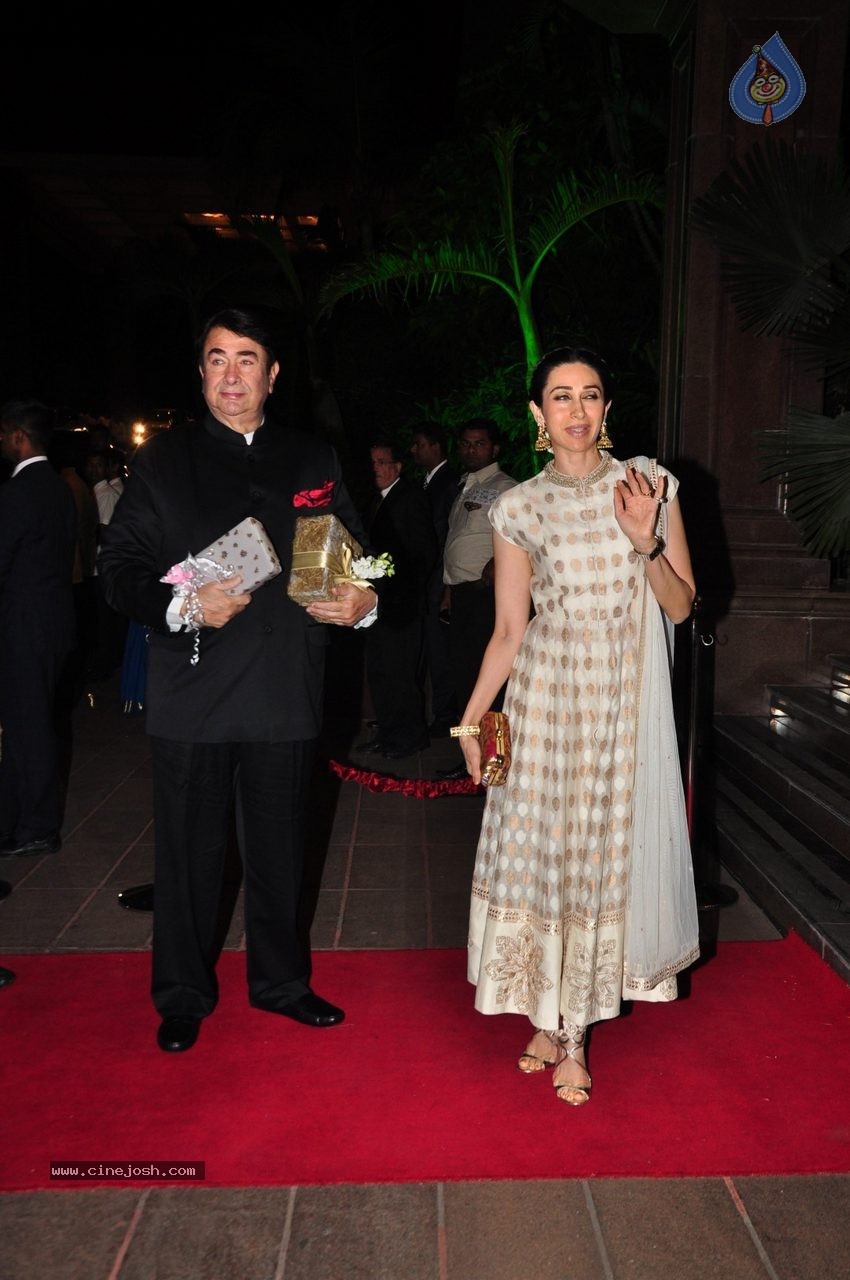 Top Celebs at Arpita Khan Wedding Reception 01 - 153 / 207 photos