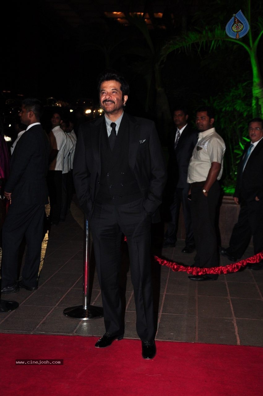 Top Celebs at Arpita Khan Wedding Reception 01 - 183 / 207 photos