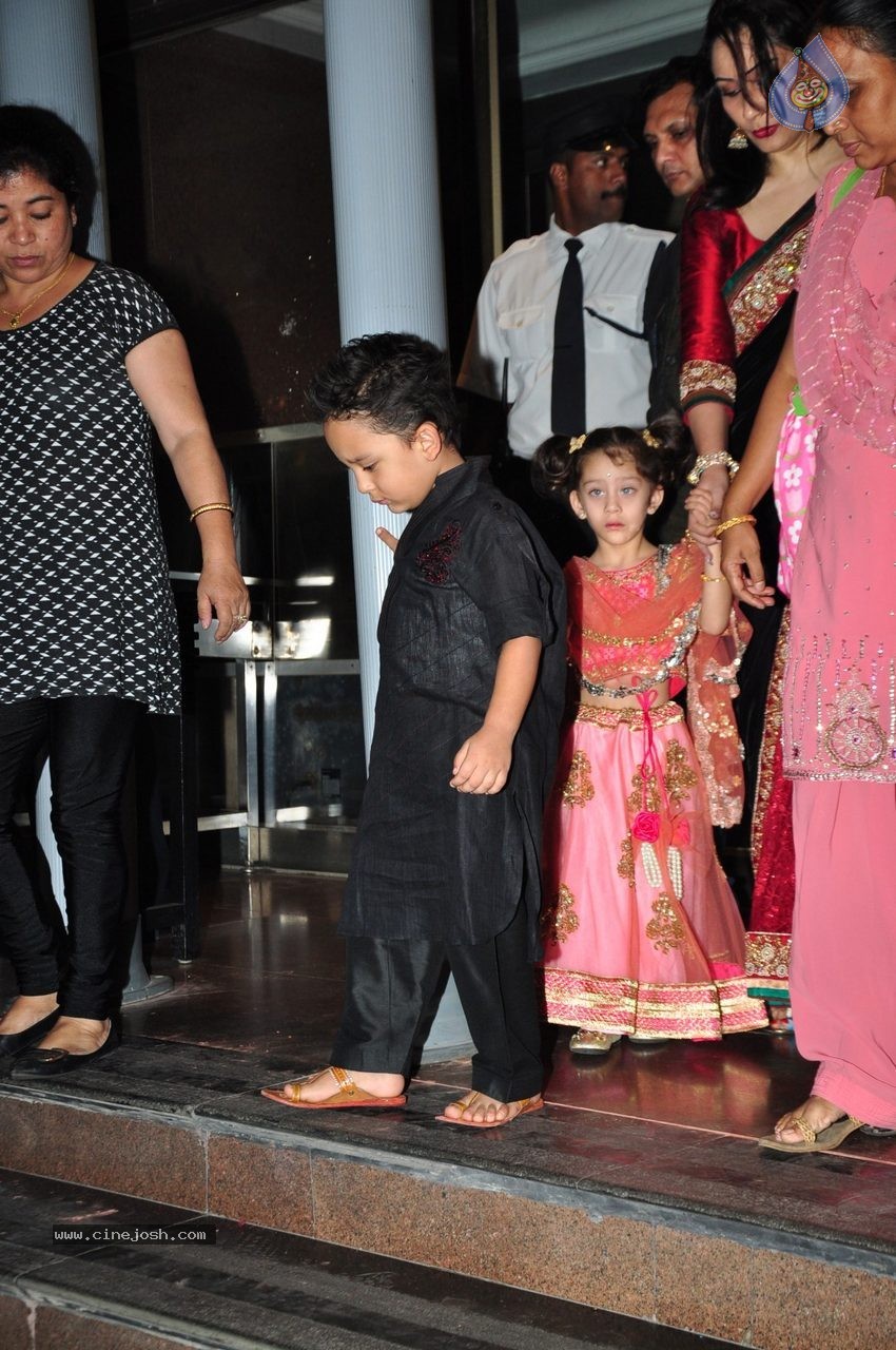 Top Celebs at Arpita Khan Wedding Reception 02 - 117 / 265 photos