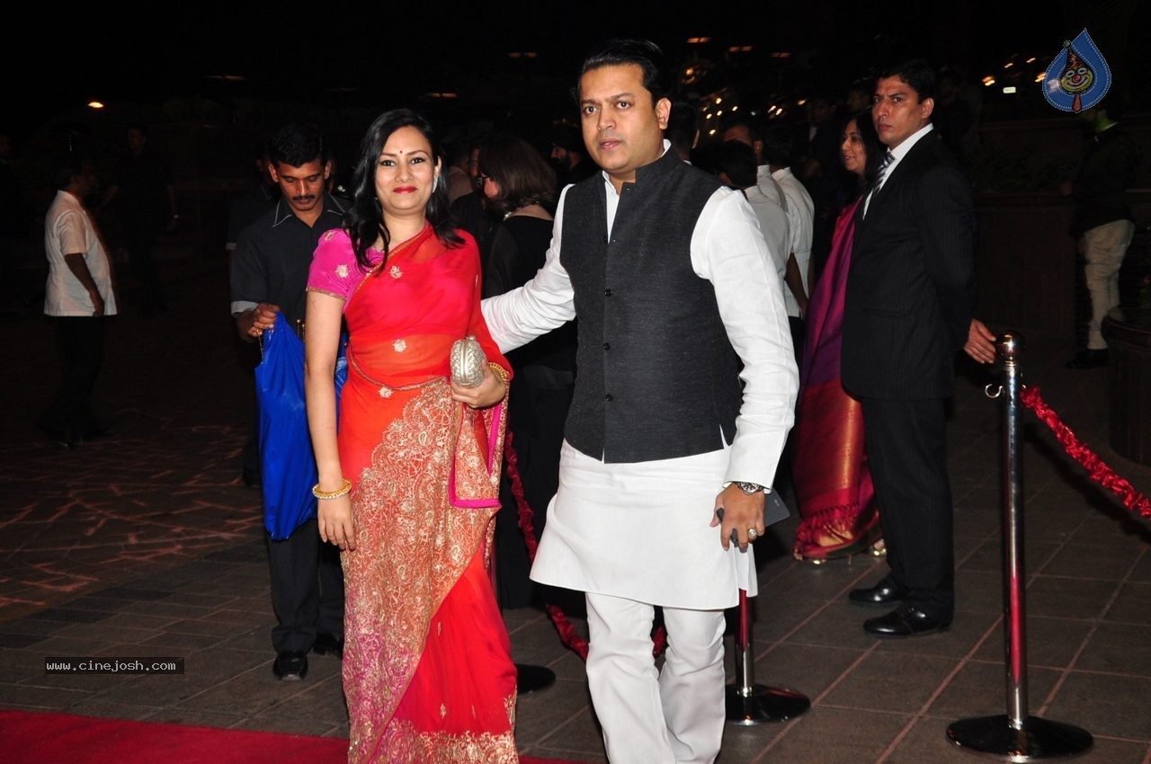 Top Celebs at Arpita Khan Wedding Reception 02 - 212 / 265 photos