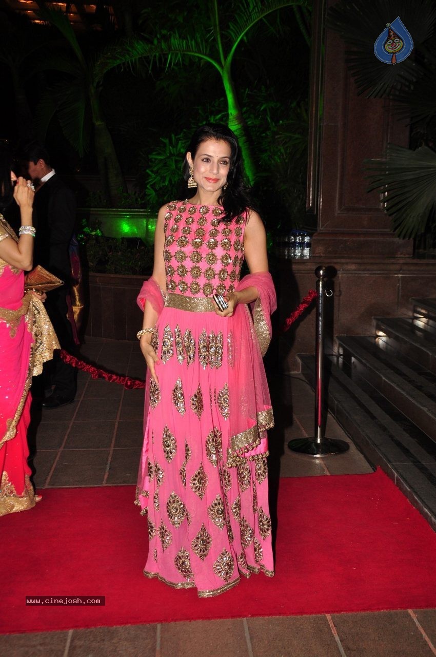 Top Celebs at Arpita Khan Wedding Reception 02 - 255 / 265 photos