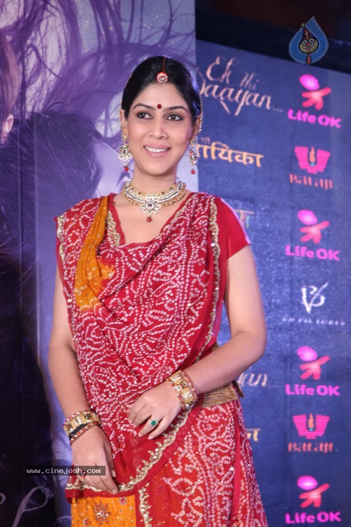 TV Celebs at Ek Thhi Naayka Launch - 61 / 67 photos