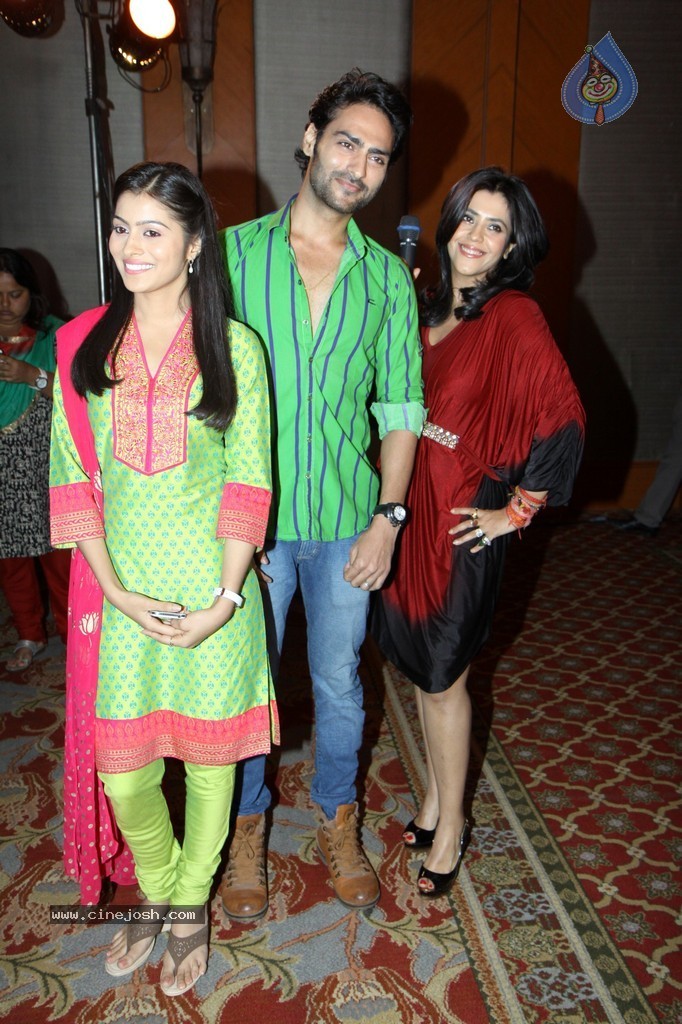 TV Series Yeh Dil Sun Raha Hai Launch - 29 / 53 photos