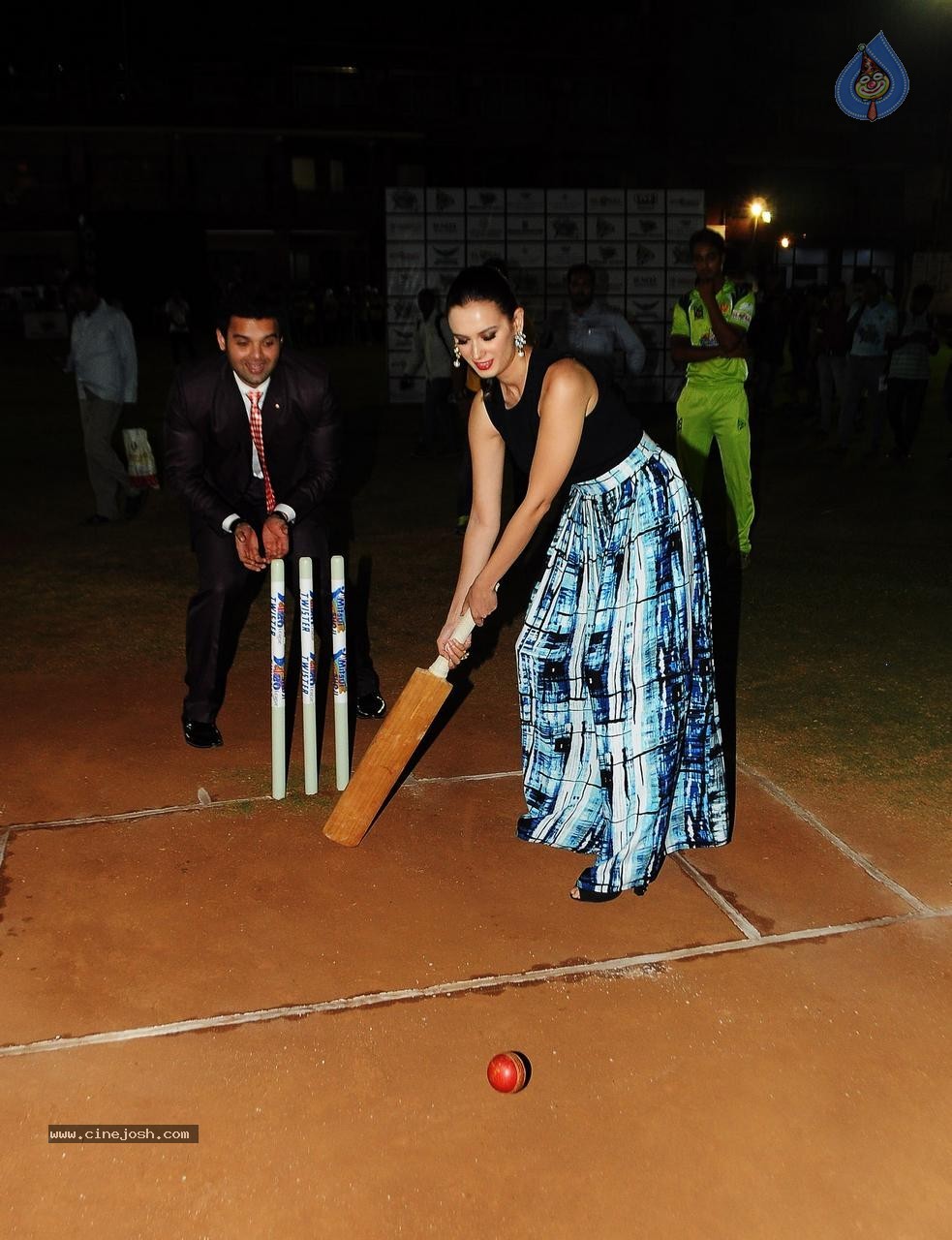 Twister Mitsui Shoji T 20 League Season 5 - 20 / 40 photos