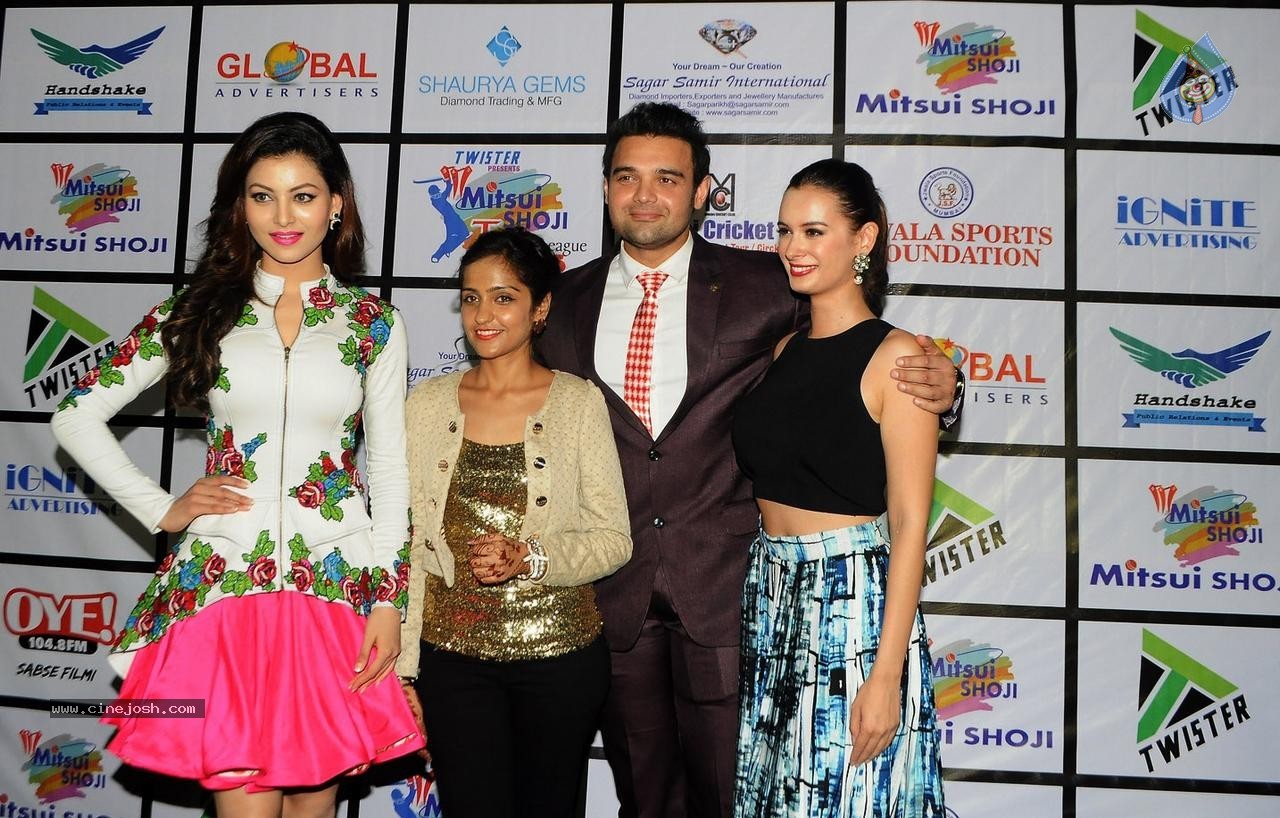 Twister Mitsui Shoji T 20 League Season 5 - 26 / 40 photos