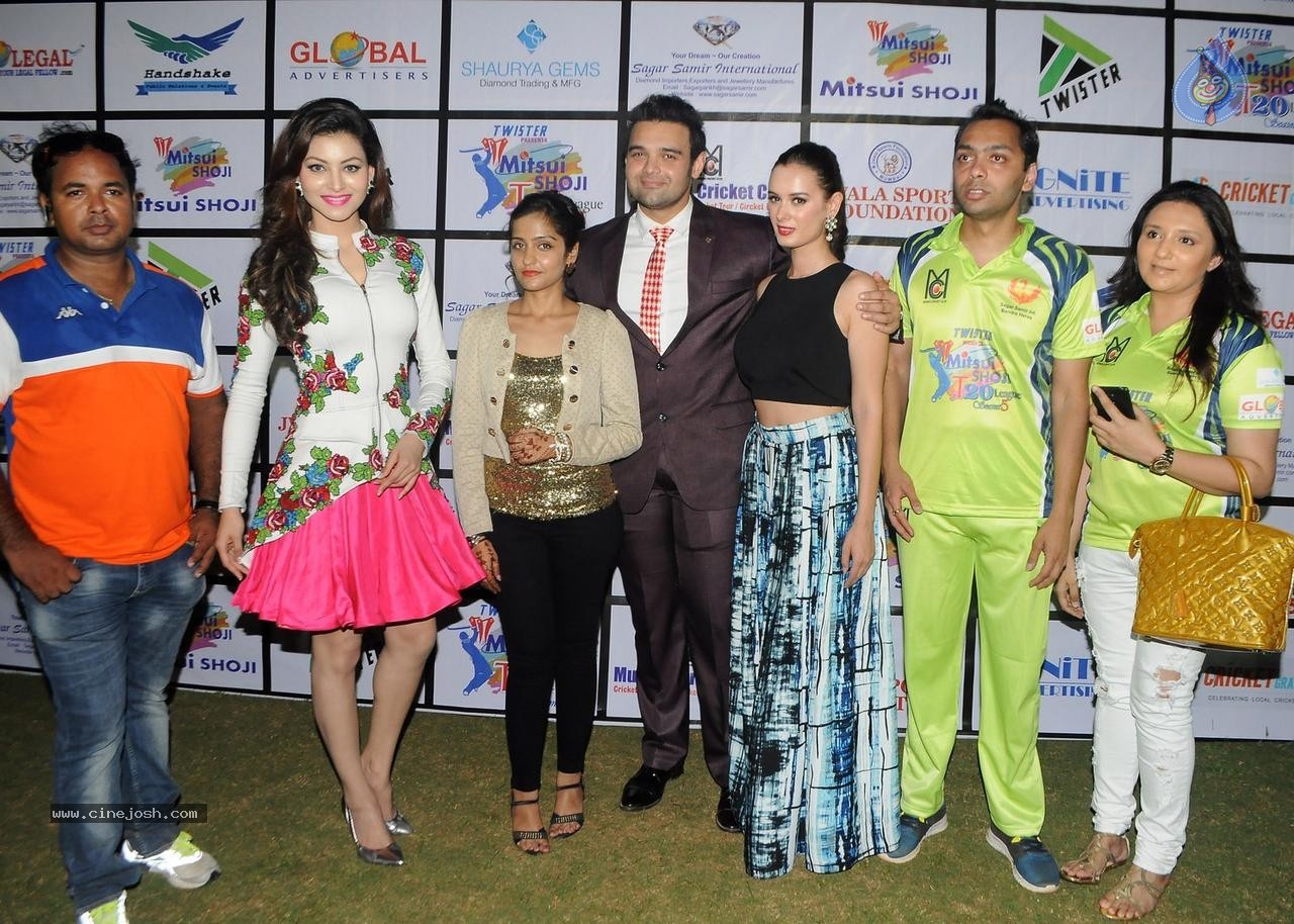 Twister Mitsui Shoji T 20 League Season 5 - 28 / 40 photos