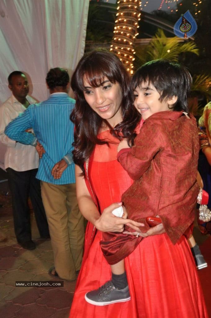 Udita Goswami & Mohit Suri Wedding Ceremony - 23 / 81 photos