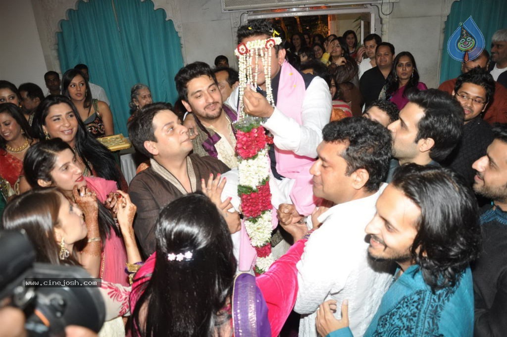 Udita Goswami & Mohit Suri Wedding Ceremony - 67 / 81 photos