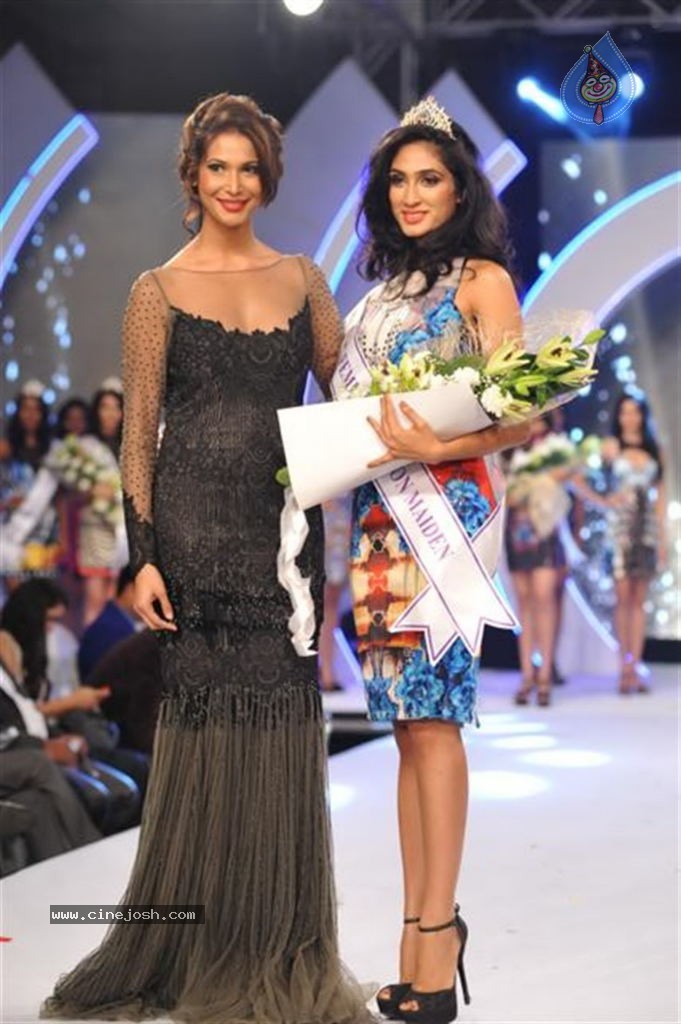 Unveiling of Miss India 2014 Crown - 59 / 65 photos