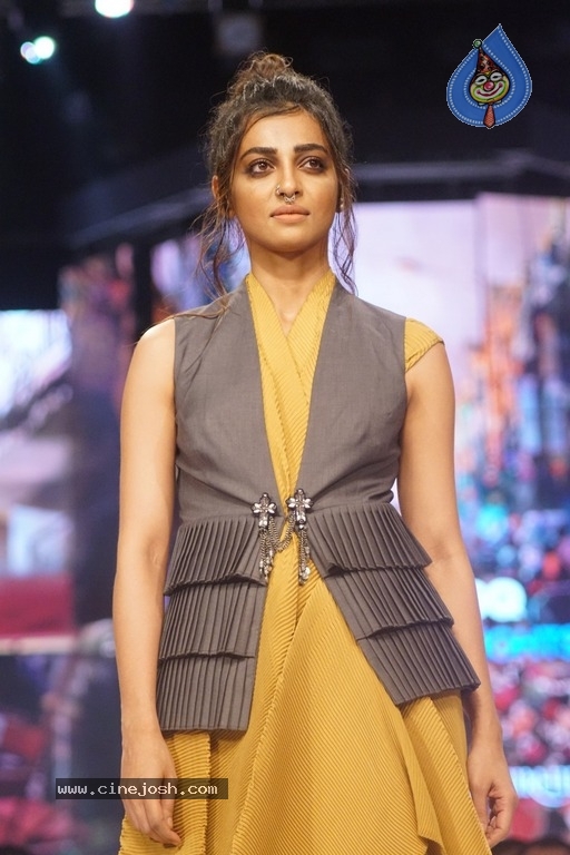 Van Heusen GQ Fashion Nights 2017 - 35 / 52 photos