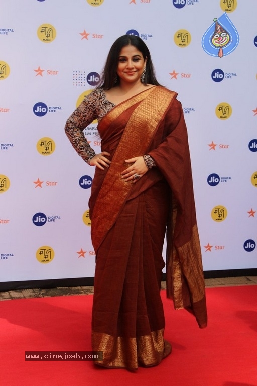 Vidya Balan at Jio Mami Film Mela Photos - 1 / 14 photos