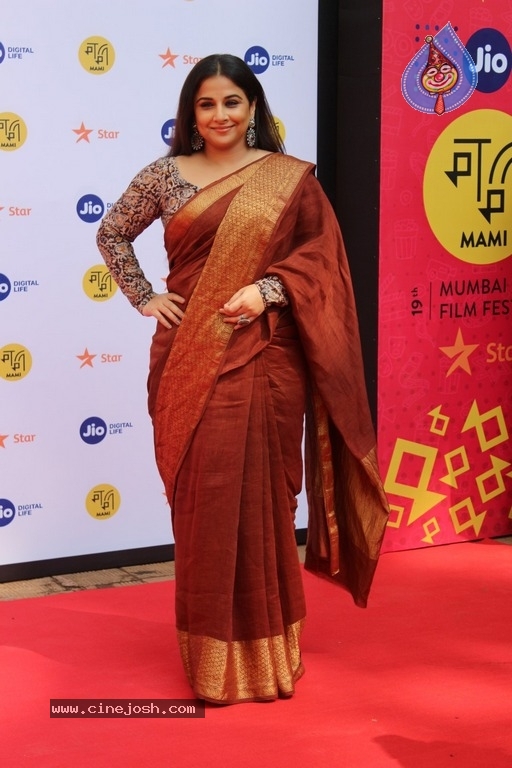 Vidya Balan at Jio Mami Film Mela Photos - 9 / 14 photos