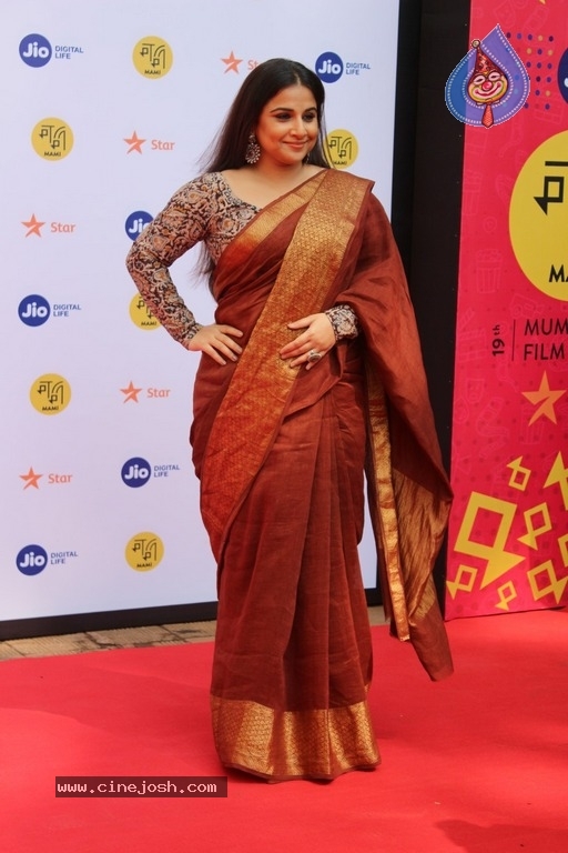 Vidya Balan at Jio Mami Film Mela Photos - 12 / 14 photos