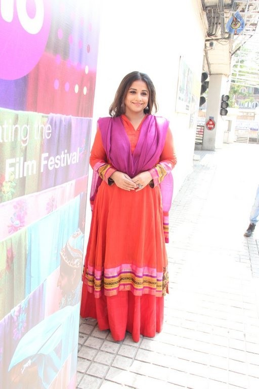 Vidya Balan at MAMI Film Festival  - 2 / 12 photos