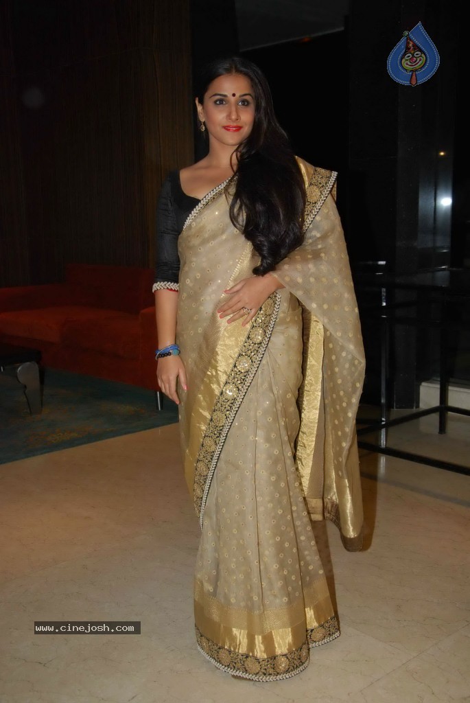 Vidya Balan at Tera Bayaan Ghalib Album Launch - 34 / 48 photos