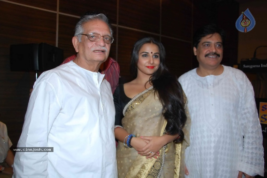 Vidya Balan at Tera Bayaan Ghalib Album Launch - 42 / 48 photos