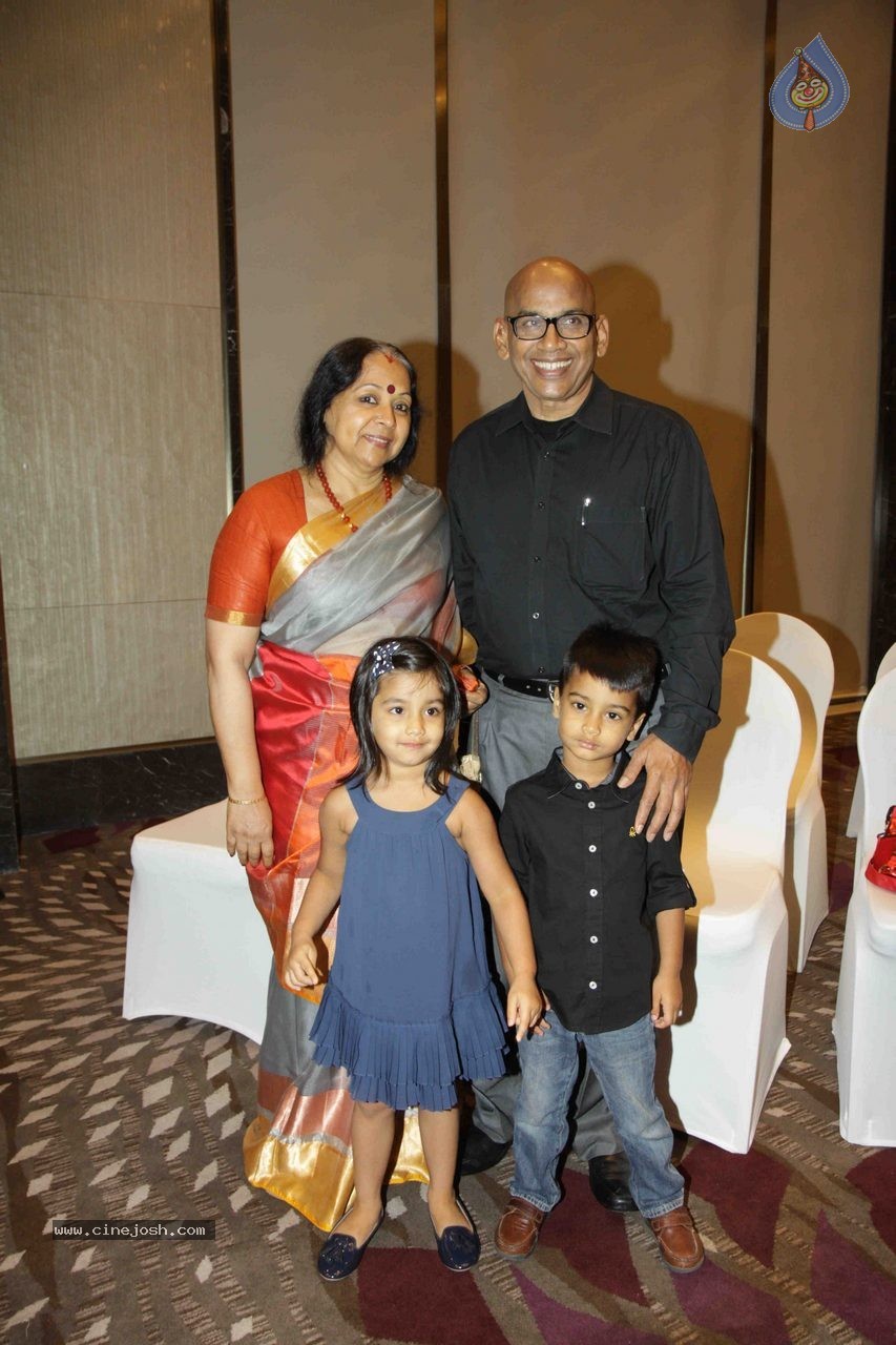 Vidya Balan Honoured With Doctor of Arts Honoris Causa Degree - 50 / 54 photos