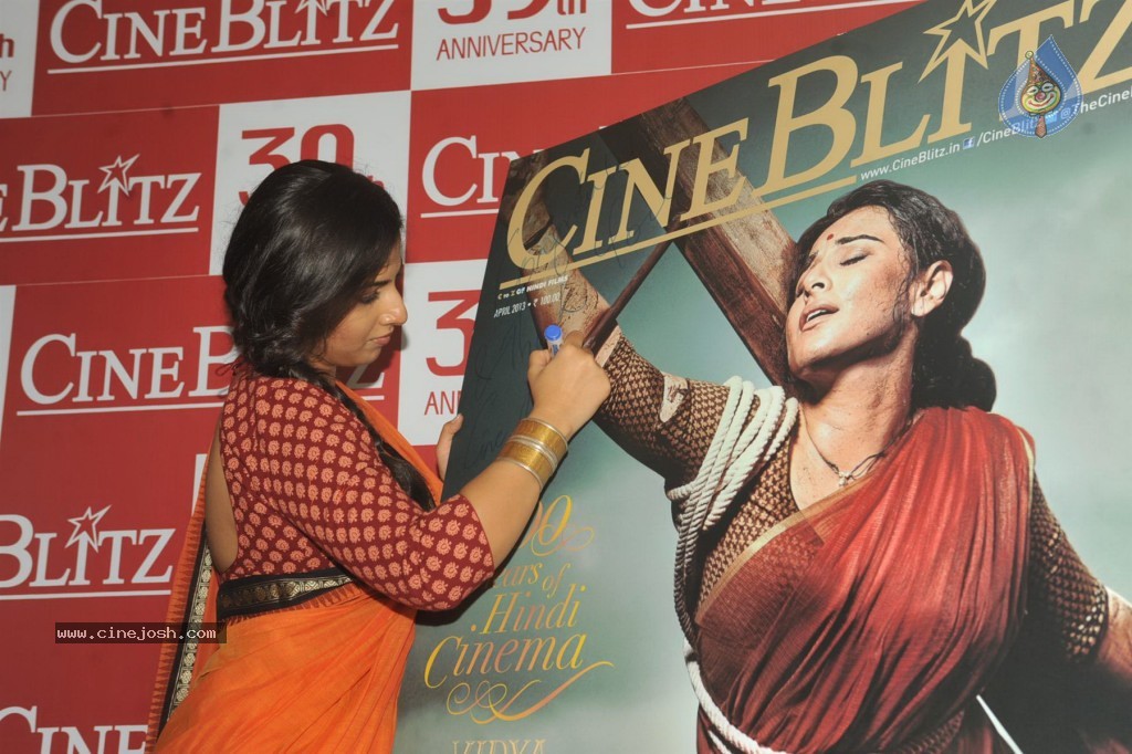 Vidya Balan Unveils Cine Blitz 39th Anniversary Issue - 17 / 57 photos