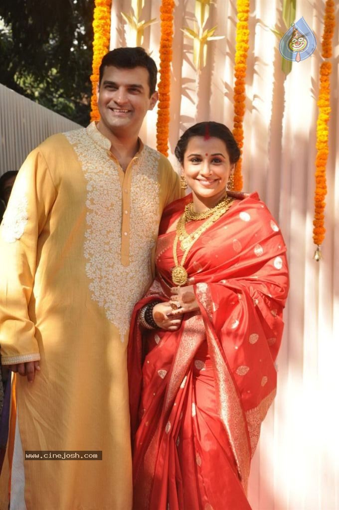 Vidya Balan Wedding Ceremony - 17 / 83 photos