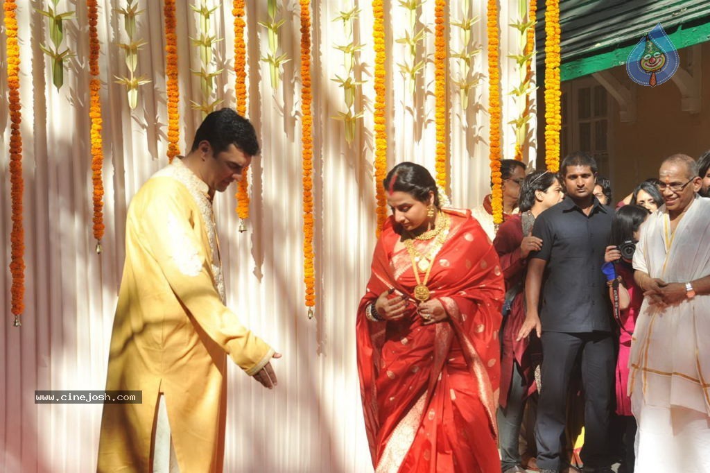 Vidya Balan Wedding Ceremony - 46 / 83 photos