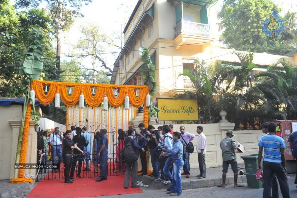 Vidya Balan Wedding Ceremony - 56 / 83 photos