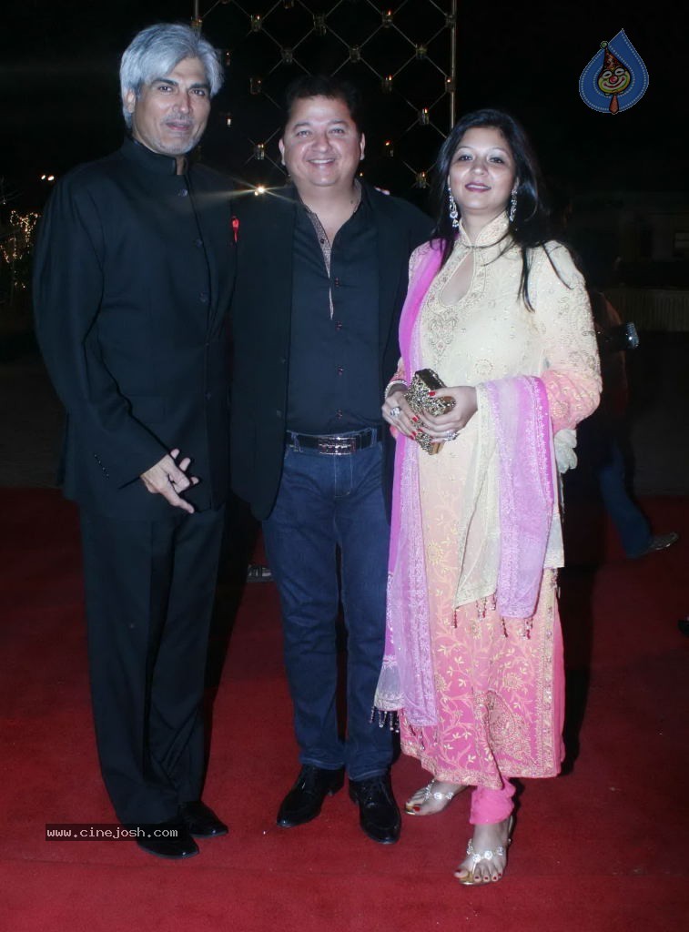 Vikaas Kalantri and Priyanka Chibber Wedding Reception - 12 / 148 photos