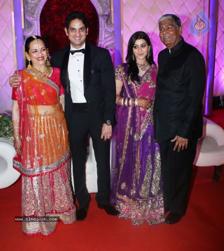 Vikaas Kalantri and Priyanka Chibber Wedding Reception - 30 / 148 photos
