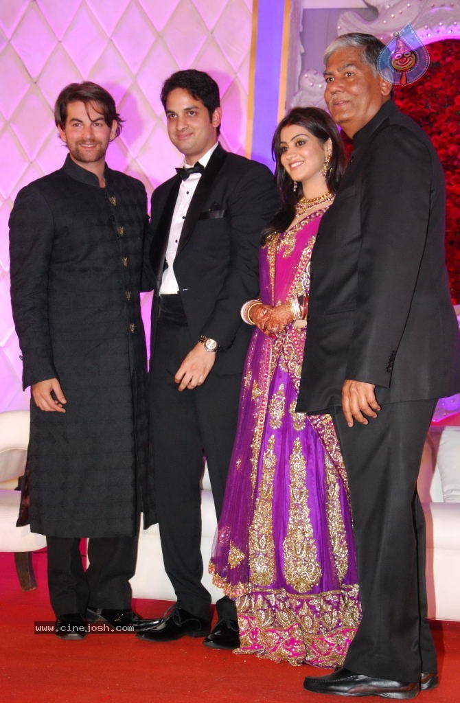 Vikaas Kalantri and Priyanka Chibber Wedding Reception - 54 / 148 photos