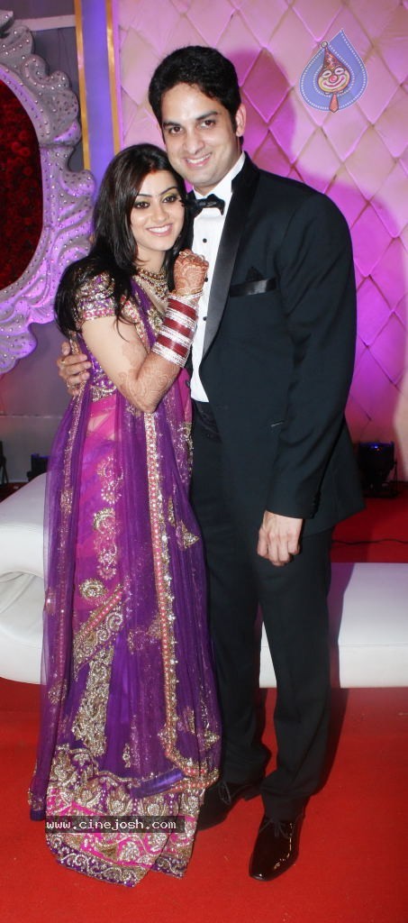 Vikaas Kalantri and Priyanka Chibber Wedding Reception - 56 / 148 photos