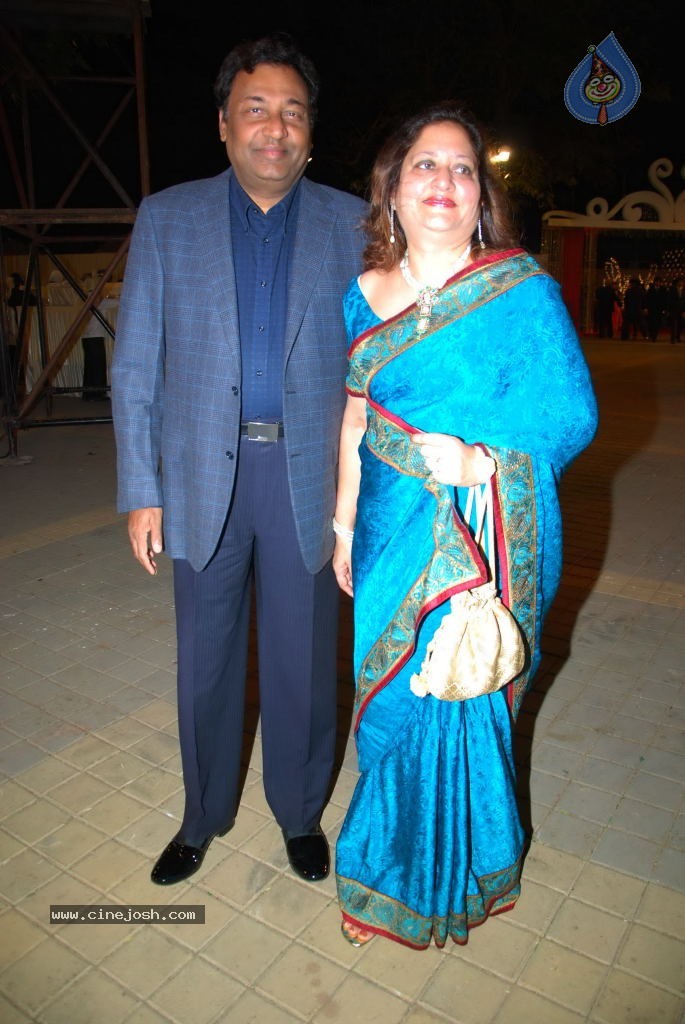 Vikaas Kalantri and Priyanka Chibber Wedding Reception - 64 / 148 photos