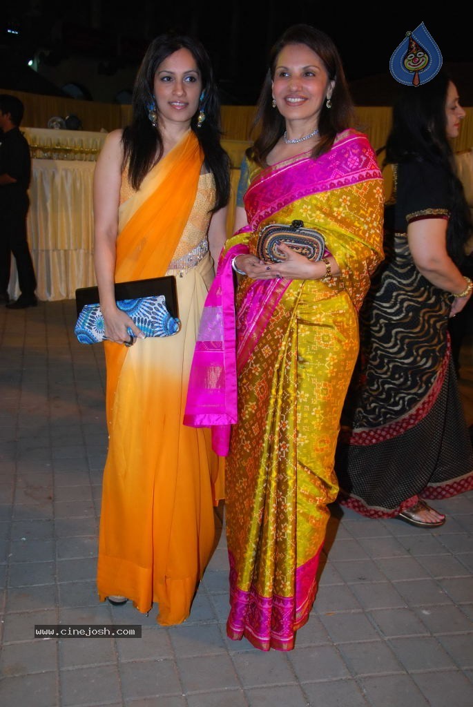 Vikaas Kalantri and Priyanka Chibber Wedding Reception - 103 / 148 photos