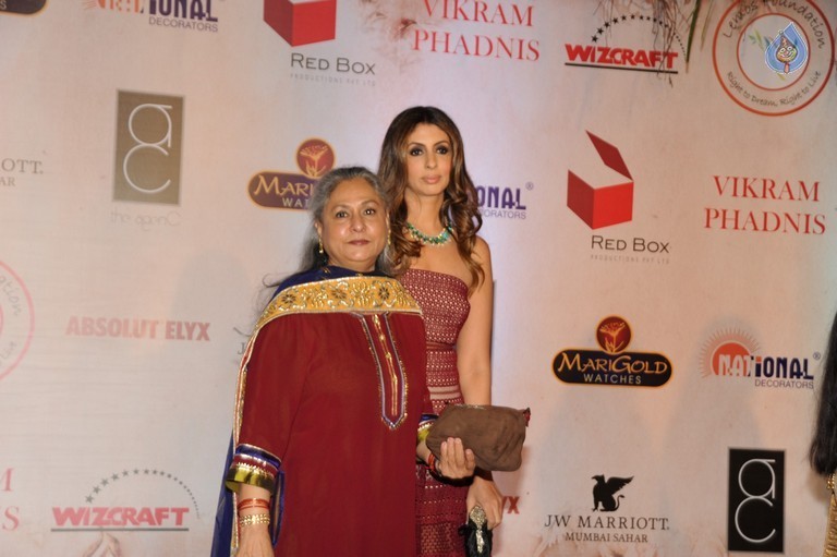 Vikram Phadnis 25 years Completion Fashion Show - 90 / 91 photos