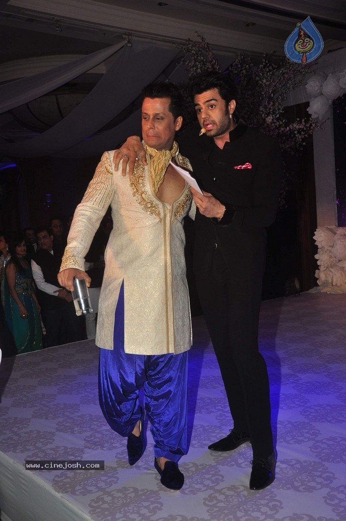 Vikram Singh Niece Shirin Sangeet Ceremony - 37 / 49 photos