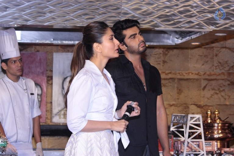 Womens Day Celebration with Ki and Ka Team - 29 / 63 photos