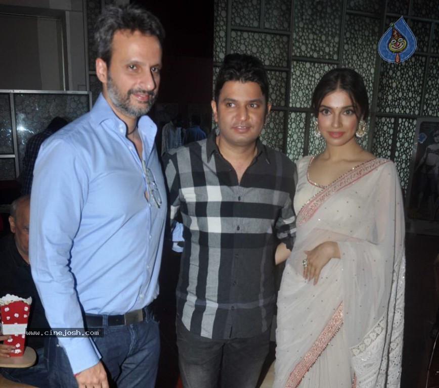 Yaariyan 1st Look Launch Event - 11 / 54 photos