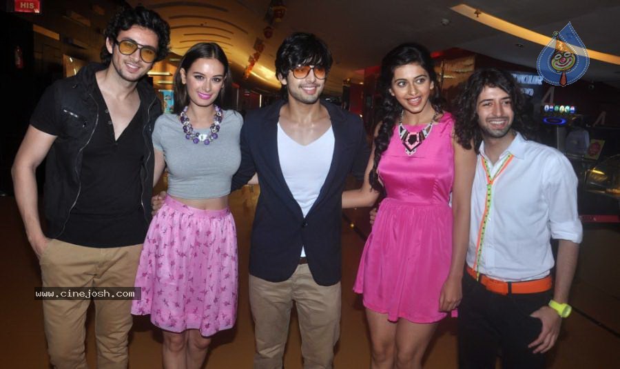 Yaariyan 1st Look Launch Event - 25 / 54 photos