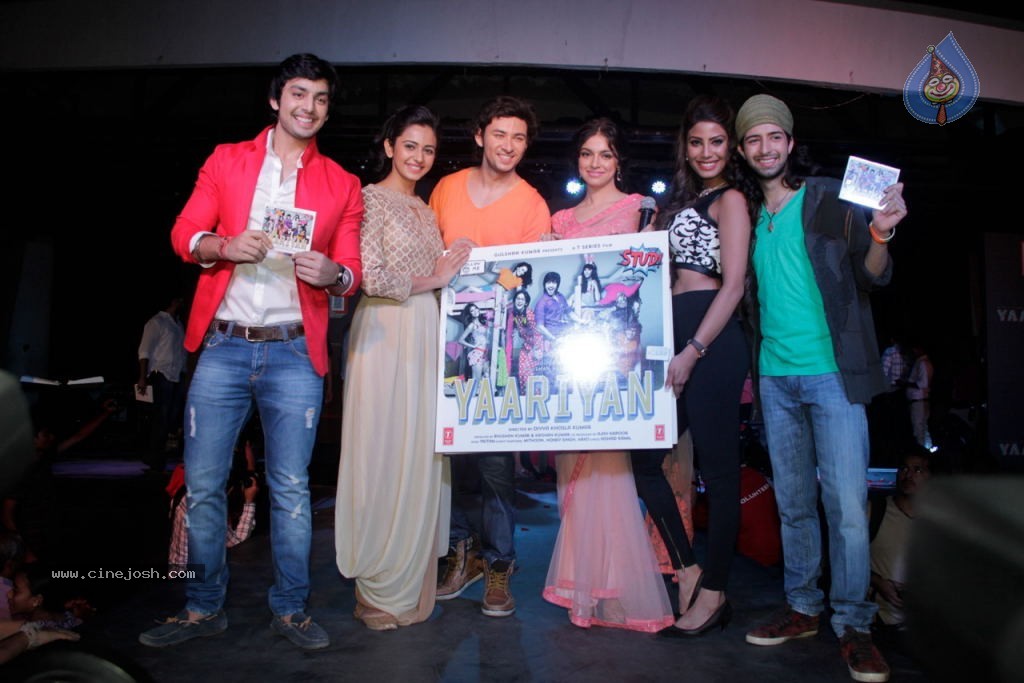 Yaariyan Concert n Music Launch - 37 / 67 photos
