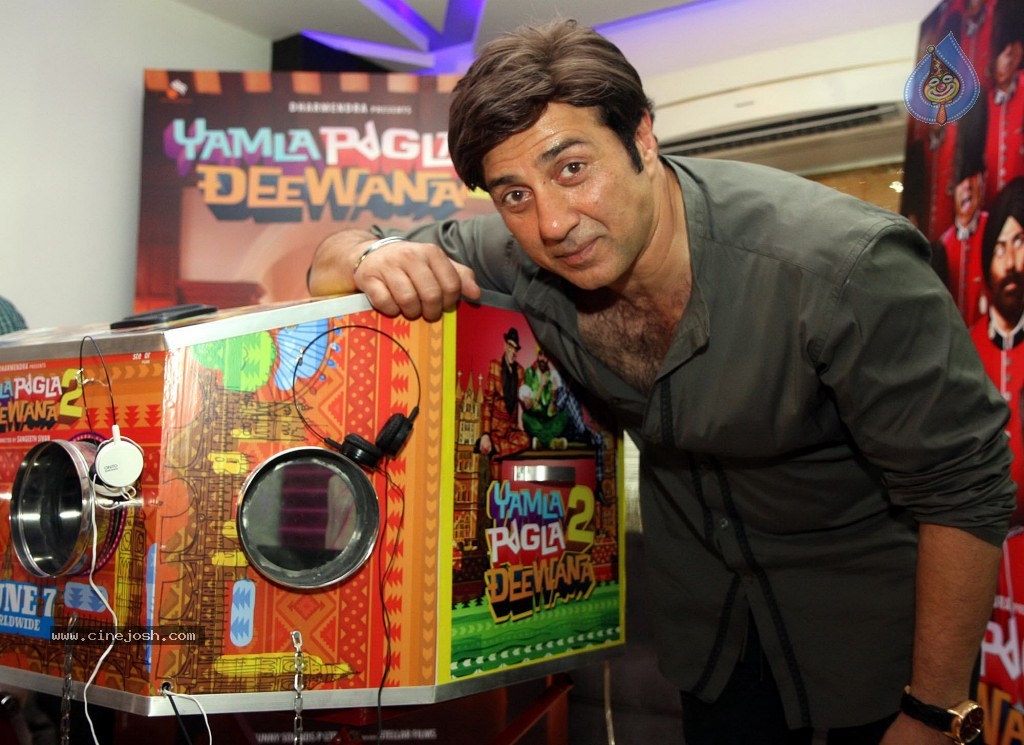 Yamla Pagla Deewana 2 Film 1st Look Launch - 33 / 43 photos