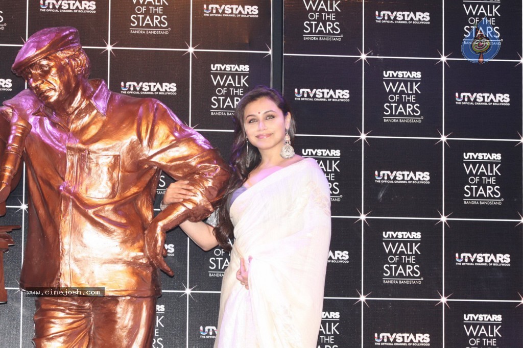 Yash Chopra Statue Launch Event - 36 / 45 photos