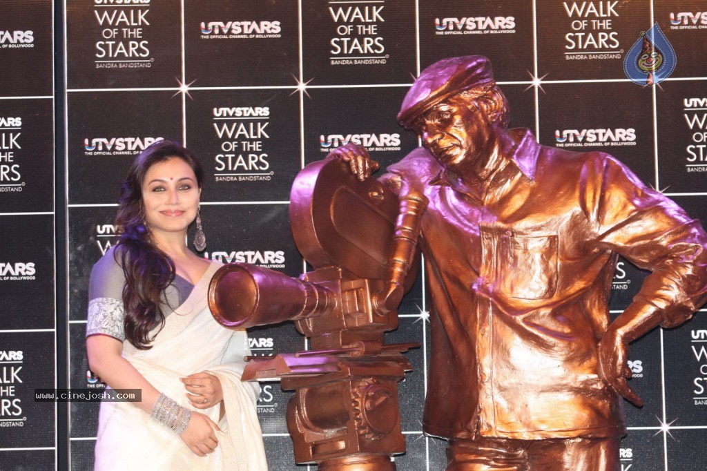 Yash Chopra Statue Launch Event - 37 / 45 photos