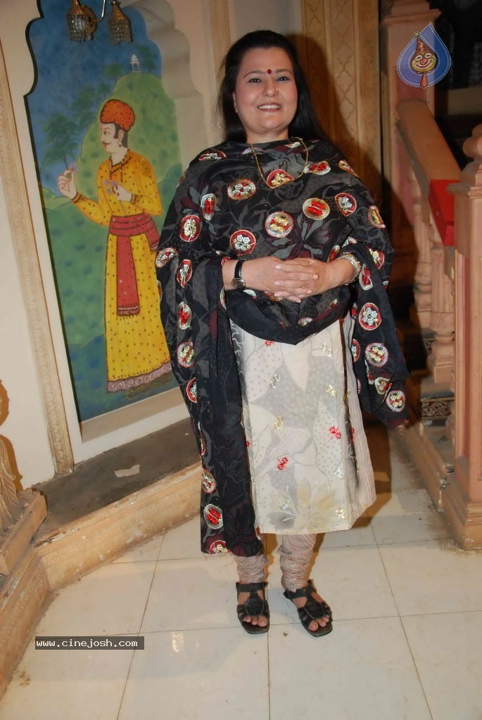 Yeh Rishta Kya Kehlata Hai 3 Years Completion Party - 23 / 37 photos